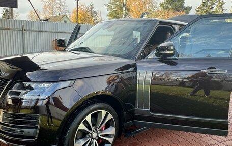 Land Rover Range Rover IV рестайлинг, 2018 год, 13 700 000 рублей, 3 фотография