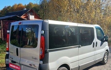 Renault Trafic, 2008 год, 1 500 000 рублей, 3 фотография