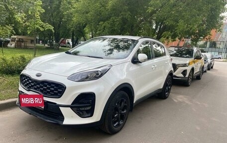 KIA Sportage IV рестайлинг, 2021 год, 3 026 000 рублей, 7 фотография