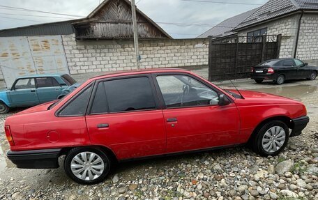 Opel Kadett E рестайлинг, 1986 год, 170 000 рублей, 3 фотография