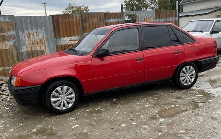 Opel Kadett E рестайлинг, 1986 год, 170 000 рублей, 4 фотография