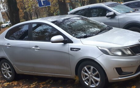 KIA Rio III рестайлинг, 2015 год, 940 000 рублей, 4 фотография