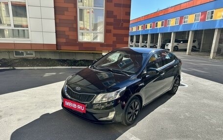 KIA Rio III рестайлинг, 2012 год, 800 000 рублей, 18 фотография