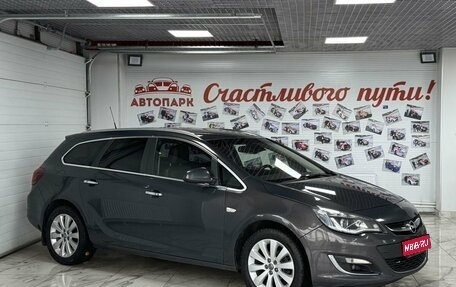 Opel Astra J, 2013 год, 1 049 000 рублей, 1 фотография