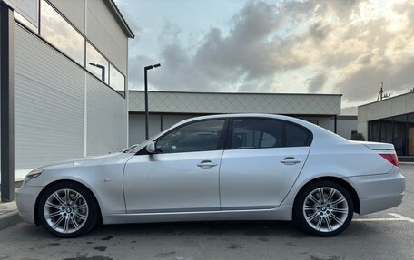 BMW 5 серия, 2007 год, 1 390 000 рублей, 2 фотография