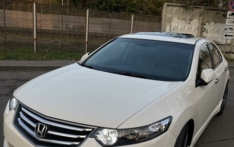 Honda Accord VIII рестайлинг, 2010 год, 1 500 000 рублей, 2 фотография