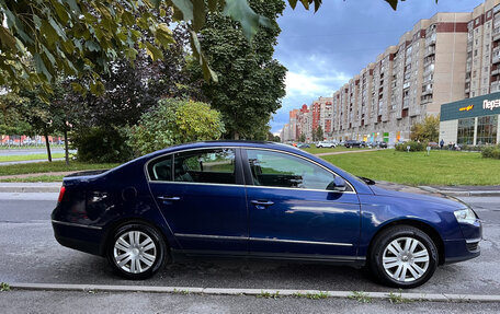 Volkswagen Passat B6, 2007 год, 690 000 рублей, 2 фотография