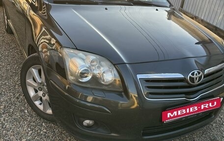 Toyota Avensis III рестайлинг, 2007 год, 750 000 рублей, 3 фотография