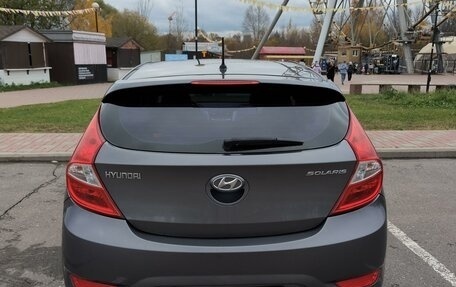 Hyundai Solaris II рестайлинг, 2013 год, 1 050 000 рублей, 4 фотография