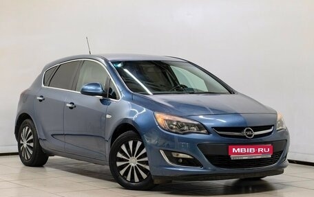 Opel Astra J, 2013 год, 768 000 рублей, 1 фотография