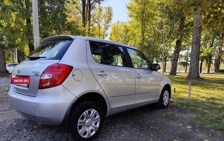 Skoda Fabia II, 2011 год, 785 000 рублей, 4 фотография