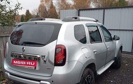 Renault Duster I рестайлинг, 2017 год, 1 980 000 рублей, 2 фотография