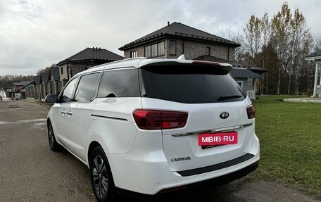 KIA Carnival III, 2019 год, 3 800 000 рублей, 6 фотография