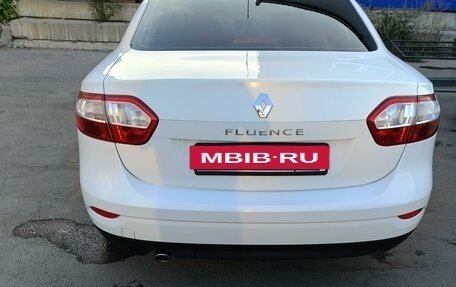 Renault Fluence I, 2012 год, 850 000 рублей, 2 фотография