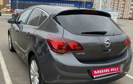 Opel Astra J, 2011 год, 825 000 рублей, 6 фотография