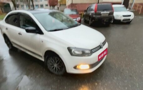 Volkswagen Polo VI (EU Market), 2013 год, 755 000 рублей, 1 фотография