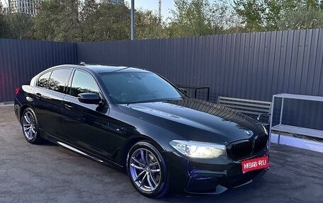 BMW 5 серия, 2019 год, 4 300 000 рублей, 1 фотография