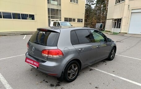 Volkswagen Golf VI, 2011 год, 590 000 рублей, 2 фотография