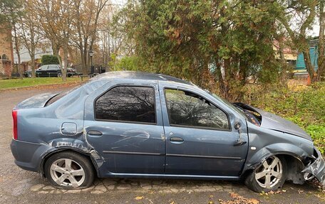 Renault Logan I, 2010 год, 180 000 рублей, 2 фотография