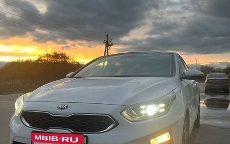 KIA cee'd III, 2018 год, 2 000 000 рублей, 3 фотография