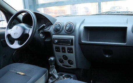 Renault Logan I, 2005 год, 275 000 рублей, 13 фотография