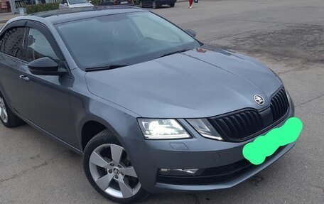 Skoda Octavia, 2018 год, 2 075 000 рублей, 2 фотография