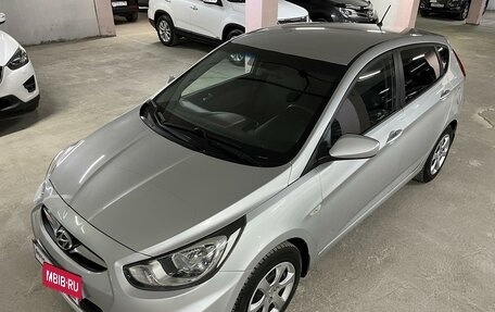 Hyundai Solaris II рестайлинг, 2012 год, 845 000 рублей, 9 фотография