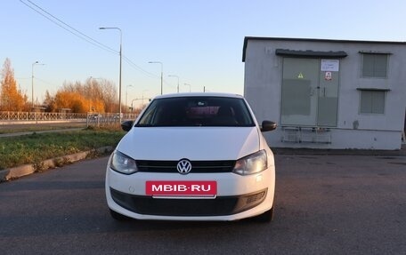 Volkswagen Polo VI (EU Market), 2010 год, 730 000 рублей, 4 фотография