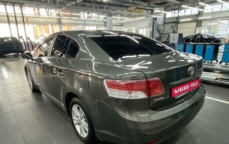 Toyota Avensis III рестайлинг, 2009 год, 1 340 000 рублей, 3 фотография