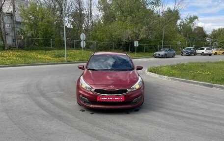 KIA cee'd III, 2013 год, 1 050 000 рублей, 2 фотография