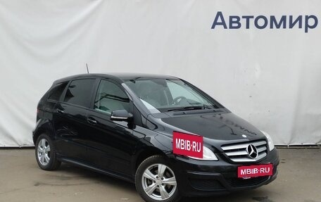 Mercedes-Benz B-Класс, 2011 год, 810 000 рублей, 3 фотография