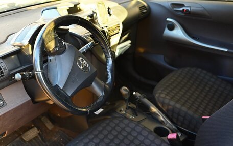 Toyota iQ, 2008 год, 750 000 рублей, 8 фотография