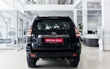 Toyota Land Cruiser Prado 150 рестайлинг 2, 2022 год, 9 500 000 рублей, 30 фотография