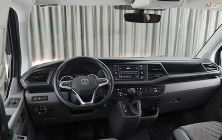 Volkswagen Caravelle T6 рестайлинг, 2021 год, 5 789 000 рублей, 6 фотография