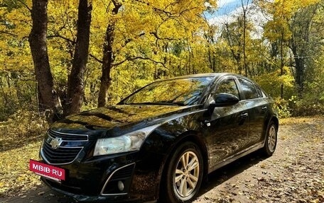 Chevrolet Cruze II, 2012 год, 950 000 рублей, 3 фотография