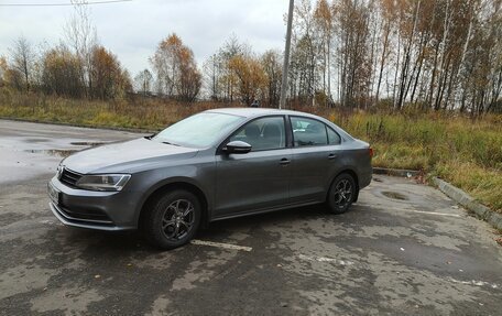 Volkswagen Jetta VI, 2015 год, 1 600 000 рублей, 3 фотография