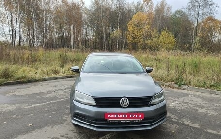 Volkswagen Jetta VI, 2015 год, 1 600 000 рублей, 5 фотография