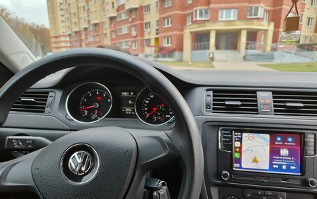 Volkswagen Jetta VI, 2015 год, 1 600 000 рублей, 15 фотография