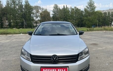 Volkswagen Passat B7, 2012 год, 1 060 000 рублей, 1 фотография