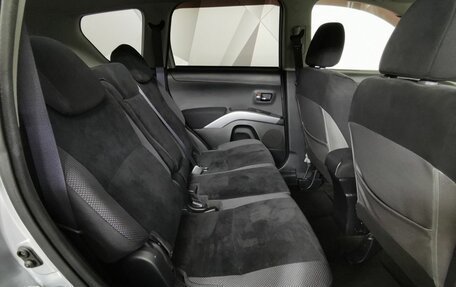 Mitsubishi Outlander III рестайлинг 3, 2011 год, 1 498 000 рублей, 12 фотография