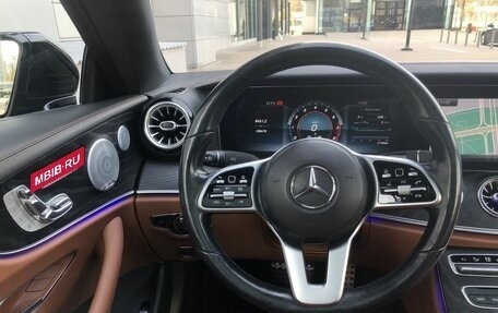 Mercedes-Benz E-Класс, 2019 год, 4 400 000 рублей, 21 фотография