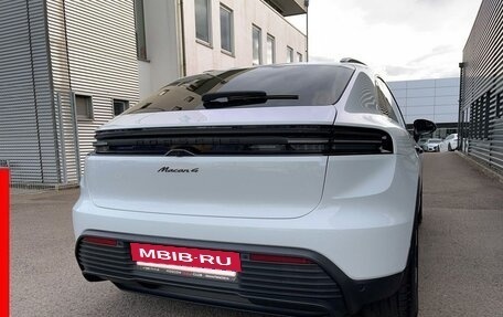 Porsche Macan, 2024 год, 13 500 000 рублей, 5 фотография