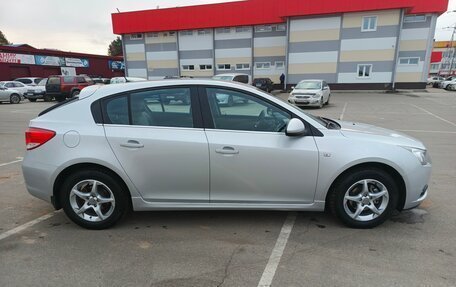 Chevrolet Cruze II, 2012 год, 850 000 рублей, 4 фотография