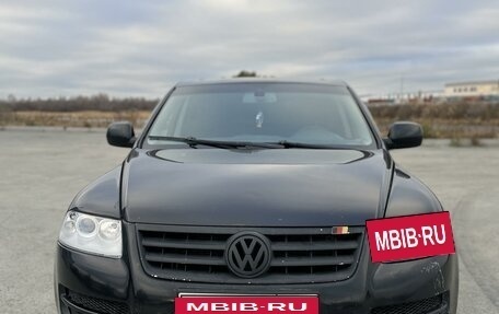 Volkswagen Touareg III, 2003 год, 830 000 рублей, 2 фотография