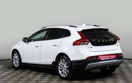 Volvo V40 II рестайлинг, 2014 год, 1 298 000 рублей, 7 фотография