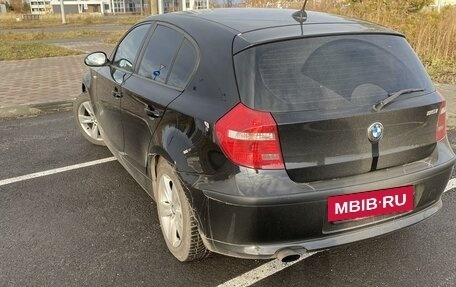 BMW 1 серия, 2008 год, 900 000 рублей, 3 фотография