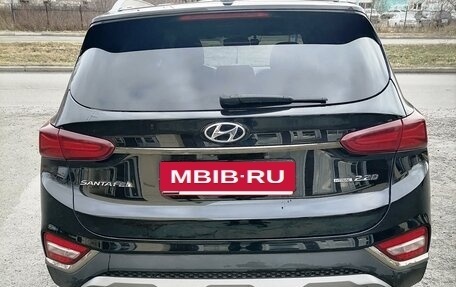 Hyundai Santa Fe IV, 2019 год, 3 199 000 рублей, 2 фотография