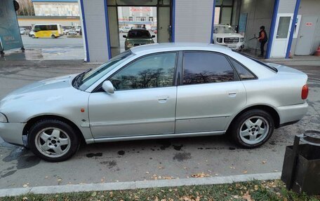 Audi A4, 1995 год, 240 000 рублей, 6 фотография