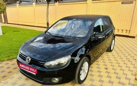 Volkswagen Golf VI, 2010 год, 900 000 рублей, 3 фотография