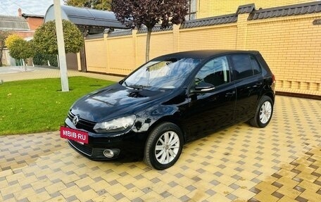 Volkswagen Golf VI, 2010 год, 900 000 рублей, 4 фотография